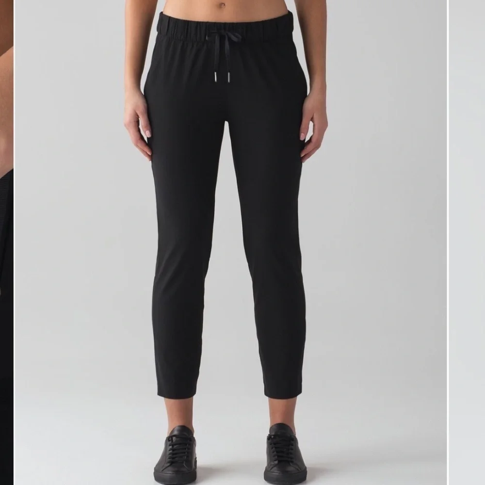 Lululemon Pants Womens 6 On The Fly Jogger 27